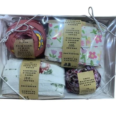 100 yardas Hecho a Mano Reciclado Floral Camiseta Tela Cinta Hilo Sampler Pack Rosas Foto 1 de 4