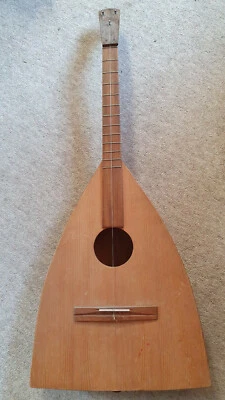 Old Balalaika, lute or mandolin with 3 strings - Image 1 of 4