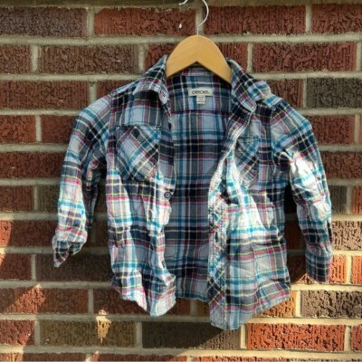 Camisa Cherokee crema y multicolor a cuadros con botones Foto 1 de 3