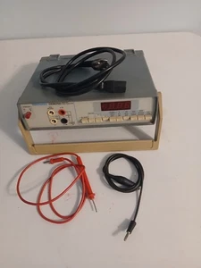 Multímetro digital Tektronix CDM250 - Imagen 1 de 9