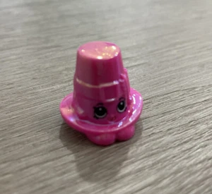 Shopkins Season 8 Americas #229 FRANK GIVINGS Pink Ultra Rare Gleamtastic Figure - Picture 1 of 5