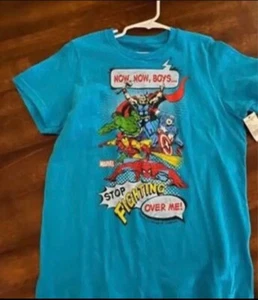 Girls NWT Youth Medium Universal Studio Tshirt  Approx Size 10-12. - Picture 1 of 5