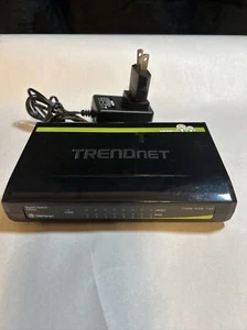 TRENDnet (TEG-S8g) 8 x 10/100/1000Mbps Gigabit GREENnet 8 Port Network Switch - Picture 1 of 4