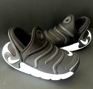 Baby Jungen Größe 5c NIKE Turnschuhe Dynamo Go Laufschuh SCHWARZ Slipper EU 20 - Bild 1 von 9
