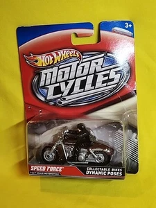 Harley Davidson Speed Force 2012 Hot Wheels poses dinámicas 1/64🔥 - Imagen 1 de 17