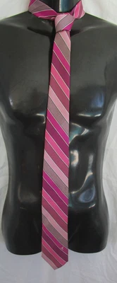 粉红色条纹领带男式乳腺癌意识 Susan G. Komen Knots for Hope — 第 1/4 张图片