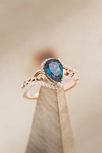 1.5ct Pear Cut Natural London Blue Topaz & Diamond 100% 14k SOLID Rose Gold Ring - Picture 1 of 10