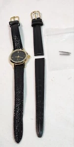 Reloj de cuarzo con diamantes para mujer de cuero genuino con correa de cuero extra sin probar - Imagen 1 de 11