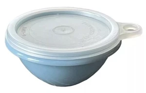 Vintage Tupperware Mini Wunderbare Pille Schlüsselanhänger Partygeschenk, blau mit Deckel USA - Bild 1 von 5