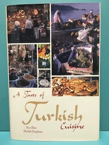 "A Taste of Turkish Cuisine" by Nur Ilkin and Sheilah Kaufman 1st/1st HC/DJ 2002 - Bild 1 von 17