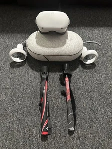 Quest 2/ With Driver, Iron, Putter Controllers - Picture 1 of 1