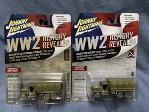 2 Johnny Lightning WW2 History Revealed GMC CCKW 2 1/2 Ton 6x6 Truck Ver A & B - Picture 1 of 4