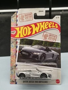 Hot Wheels 2019 Audi R8 Spyder - Picture 1 of 2