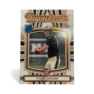 Panini Donruss Tyler Shough 2025 clasificación retro novato #21 New Orleans Saints - Imagen 1 de 2