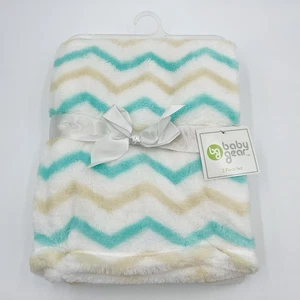 Baby Gear Baby Blanket Chevron Aqua Beige White Cutie Pie - Picture 1 of 6