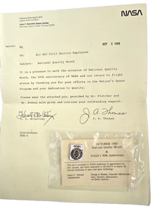 Nasa 1988 Employee Pin and Letter National Quality Month Nasa's 30th Anniversary - Picture 1 of 6