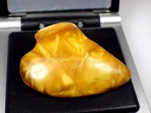 Vintage Russian Soviet Baltic Amber Egg BUTTERSCOTCH Brooch 6.6g with Box 天然琥珀 - Picture 1 of 6