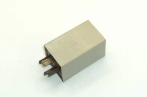 Wehrle B0152 12V 10.77 Warnblinkschalter Blinkerrelais Blinkgeber flashing relay - Picture 1 of 3