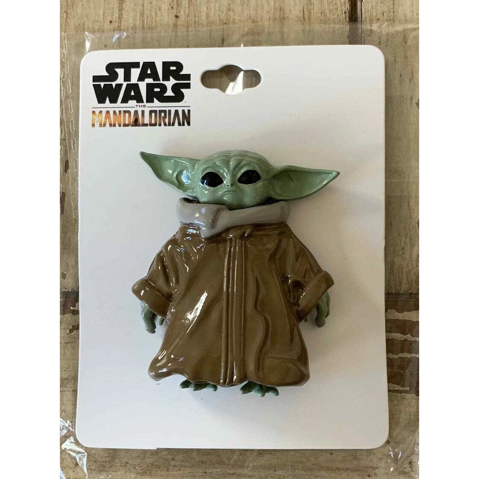 Star Wars Mandalorian The Child Baby Yoda Collectible 3d Lapel Pin