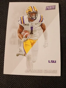 Tarjeta 2022 Ja'marr Chase Panini Día del Padre NFL #36 LSU TIGERS CCINNATI BENGALS - Imagen 1 de 3