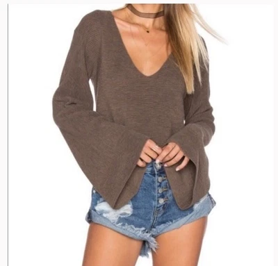 Suéter Free People Starman Mujer Mediano Recortado Mangas Campana Marrón - ¡MIRA DEFECTUOSO! Foto 1 de 4