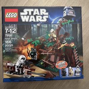 LEGO 7956 Star Wars Ewok Attack New Sealed - Picture 1 of 2