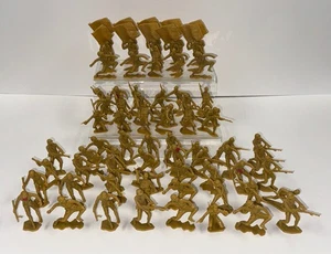 MARX Toys 1/32nd scale recast WWII Japanese Infantry figure lot Iwo Jima - Bild 1 von 6