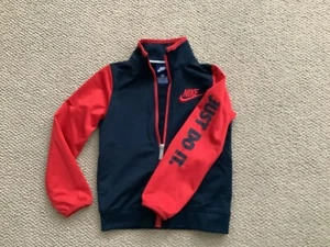 Nike Boys Size 6 Red &Navy Zipper Jacket With Pockets - Picture 1 of 4