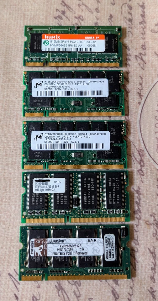 Laptop RAM Memory SODIMM - mixed collection (64MB & 512MB) - untested - Image 1 of 3