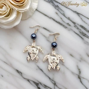 Hawaiian Tribal Honu Turtle Pearl Dangle Earrings, Hawaiian Dangle earrings - Picture 1 of 1