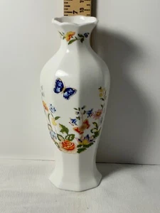 AYNSLEY white decorative vase bone china “Cottage Garden” - Picture 1 of 6