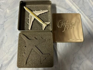 Gemini Jets 1:400 Seaboard World Container Ship 747-200F B747-200F - Picture 1 of 3