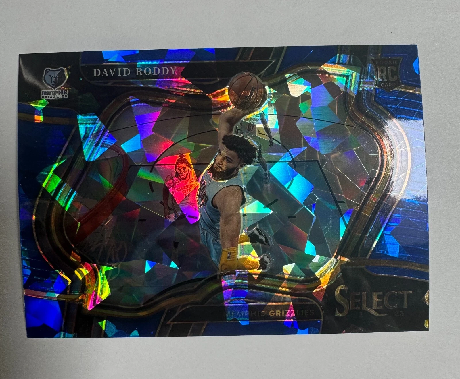 2022-23 Select basketball Cracked Blue Ice Prizm Courtside David Roddy RC #273
