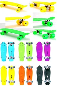 Retro Skateboard Rebel GLIDER PRO Minicruiser 22" in 2 Farben Neu Longboard - Bild 1 von 3