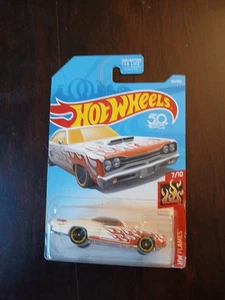 2018 Hot Wheels HW FLAMES 7/10 '69 Dodge Coronet Superbee 86/365 - Picture 1 of 2