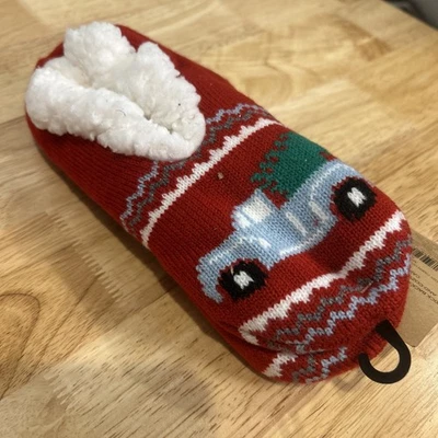Northeast Outfitters Cozy Cabin Christmas Tree Slippers Women's Size 5-10 - Image 1 of 4