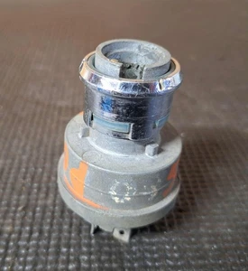 1960 Pontiac GM Delco Ignition Switch Tumbler 557 - Bild 1 von 4