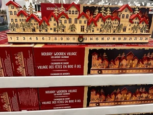 Feiertag Holz Dorf LED Adventskalender, 30"x4"x8" Brandneu Geschenk Weihnachten - Bild 1 von 11