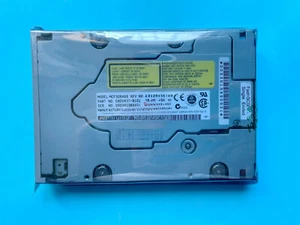Lecteur optique interne MO compatible MCF3064SS 640MB SCSI - Photo 1/4