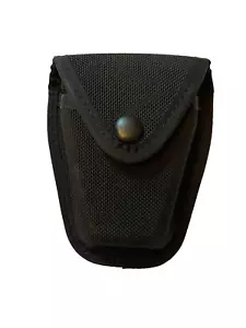 Safariland Black Handcuff Pouch Military Law Enforcement - Picture 1 of 2