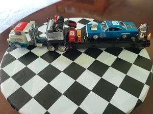 M2 Customized Mopar 1957 Dodge COE Tow Truck&1970 Plymouth GTX Drag Car 1:64 - Picture 1 of 23