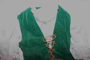 Vintage Winnie the Pooh Size 6 Two Piece Green Dress White Eyelet Shirt - Picture 1 of 13