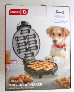 NEW DASH Bone Appetit Dog Bone Treat Maker - Picture 1 of 10