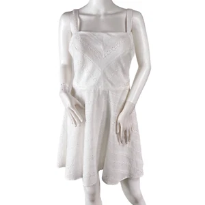 Vestido Solero Trixxi Francescas Blanco Ojales Encaje Ajuste y Acampanado Corte Espalda Nuevo con Etiquetas M - Imagen 1 de 10