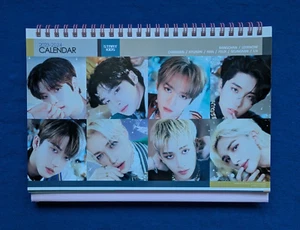 Streuner Kinder Stehtisch Kalender Sammlerstück K-Pop Bilder rosa 2023 - 2024 - Bild 1 von 7