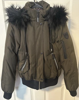 Chaqueta de bombardero acolchada acolchada para mujer Vince Camuto abrigo de invierno talla pequeña Foto 1 de 4