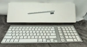 Apple Mac A1314 MC184LL/A Tastiera con Tastiera LMP WKP-1314 Bluetooth Wireless - Foto 1 di 9