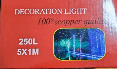  2pcs Pioggia Di Natale  5m*1m - Image 1 of 4