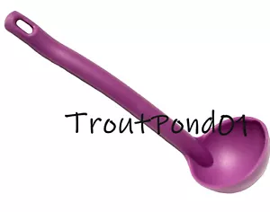 Tupperware Mestolo in Viola Legacy Servizio Mestolo Scoop Cucchiaio 9 Pollici Nuovo - Foto 1 di 2
