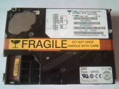 Unidade de disco IBM 76H0958 86G9153 2.2GB 68-Pin SCSI Quantum Fast Wide F/W - Imagem 1 de 2